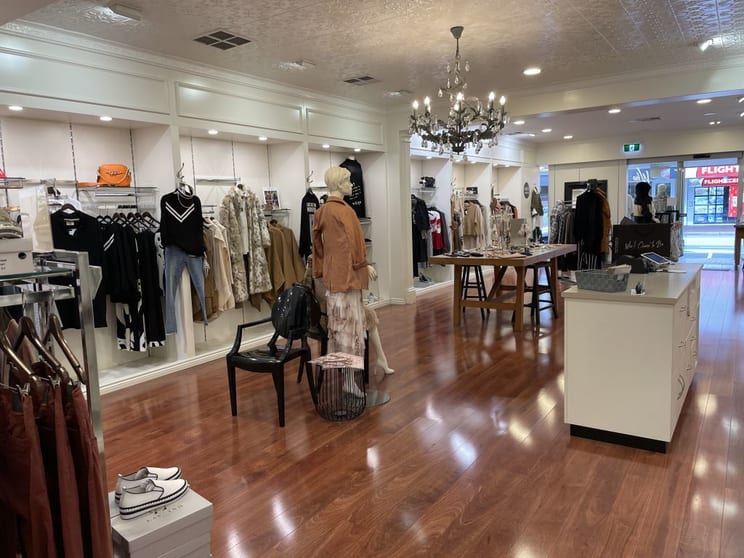 Click to view all images Shop 2/128 Jetty Road Glenelg SA 5045 - Image 3