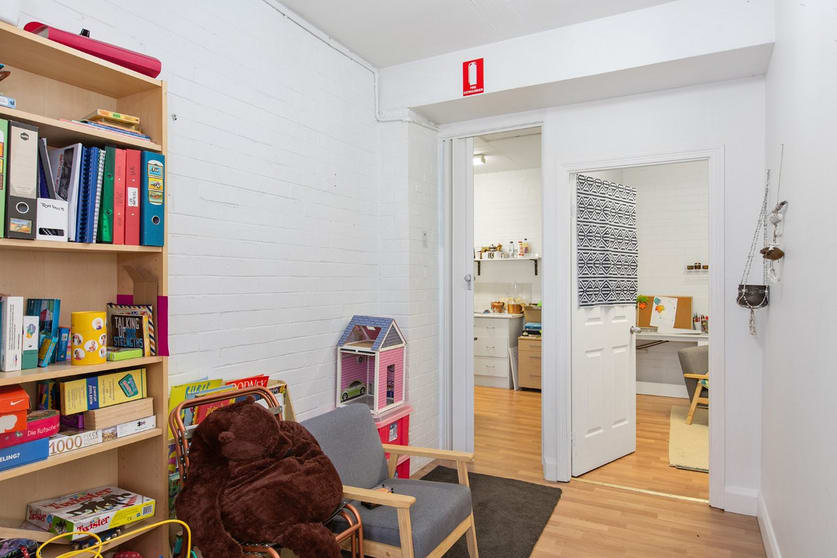 Click to view all images Shop 1/66 Springwood Avenue Springwood NSW 2777 - Image 2