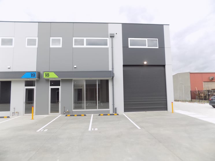 Click to view all images 18/28-36 Japaddy Street Mordialloc VIC 3195 - Image 1