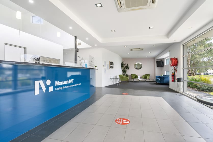 Click to view all images 13 Yalandra Court Albury NSW 2640 - Image 2