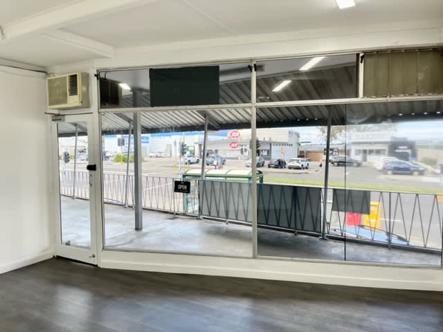 Click to view all images 16/802-820 Forest Road Peakhurst NSW 2210 - Image 1