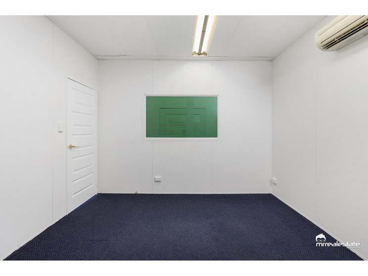 Click to view all images 97 Bolsover Street Rockhampton City QLD 4700 - Image 3