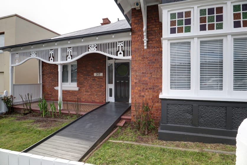 Click to view all images 317 Wellington Street South Launceston TAS 7249 - Image 1