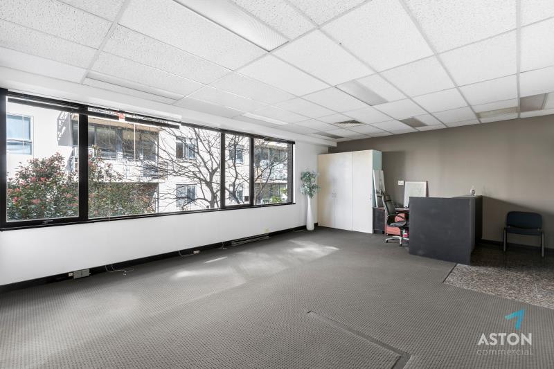 Click to view all images 103/620 St Kilda Road Melbourne VIC 3004 - Image 3