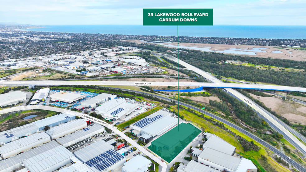 Click to view all images 33 Lakewood Boulevard Carrum Downs VIC 3201 - Image 3