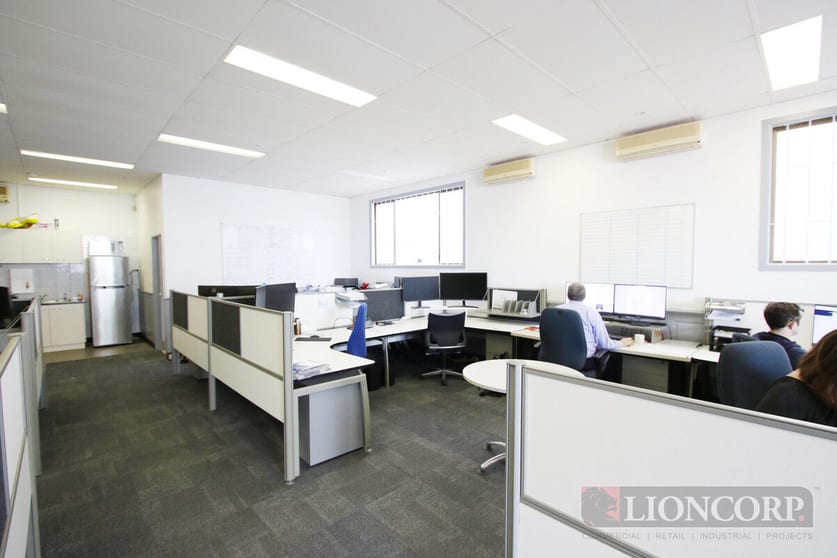 Click to view all images Springwood QLD 4127 - Image 3