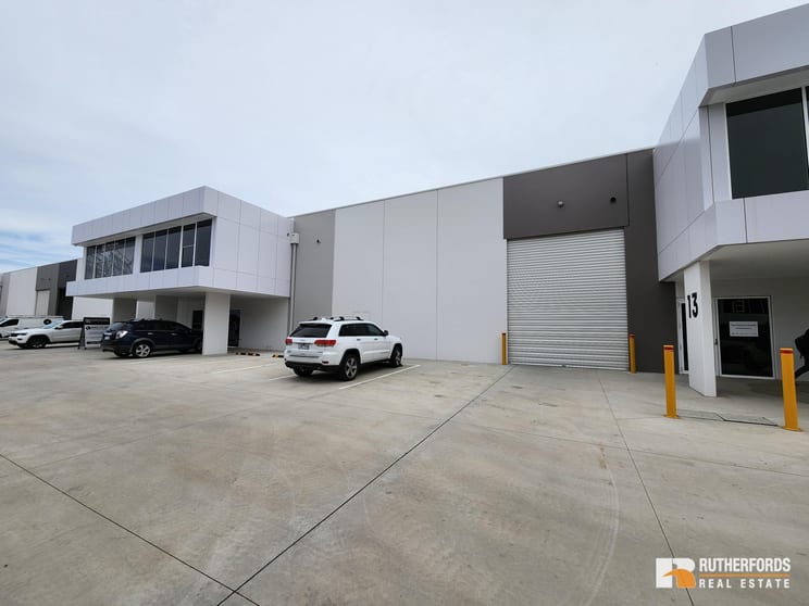 Click to view all images 12/45 Bunnett Street Sunshine North VIC 3020 - Image 1