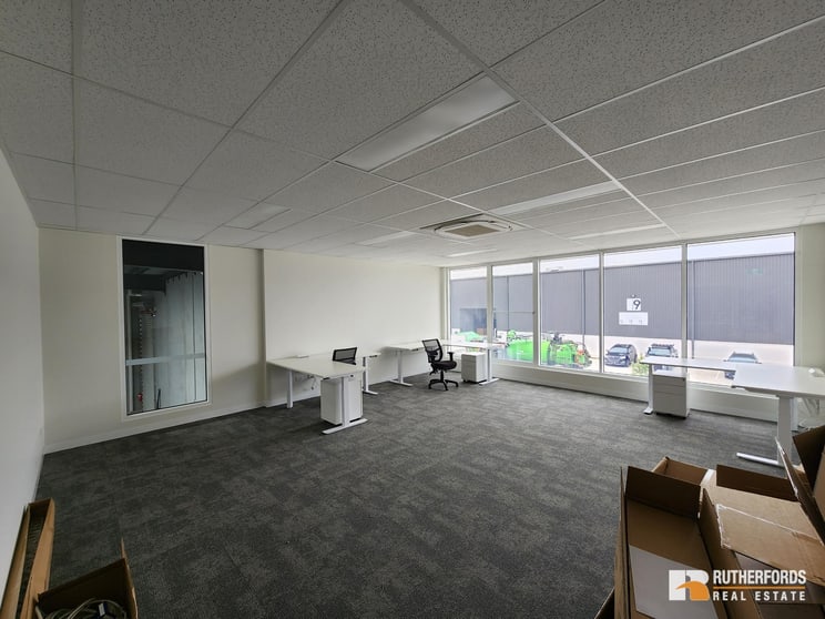 Click to view all images 12/45 Bunnett Street Sunshine North VIC 3020 - Image 3