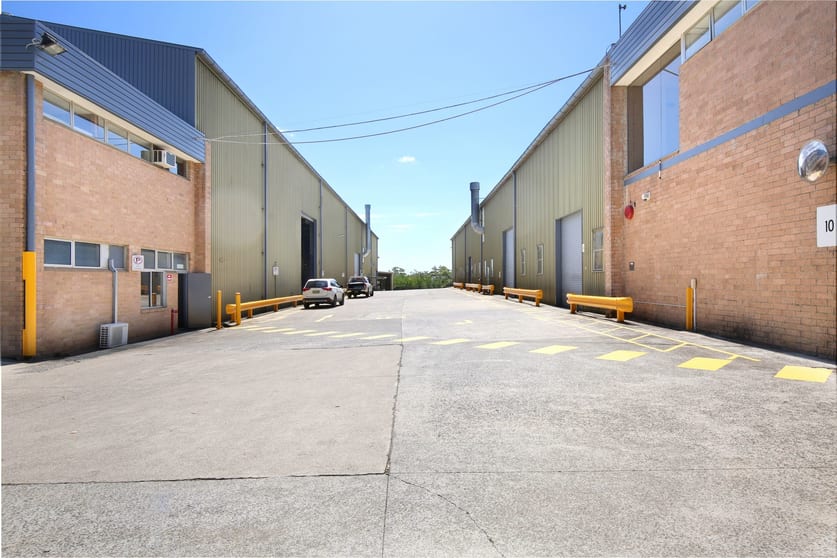 Click to view all images 12 Loyalty Road North Rocks NSW 2151 - Image 3