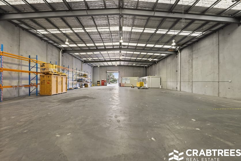 Click to view all images 76 Woodlands Drive Braeside VIC 3195 - Image 3