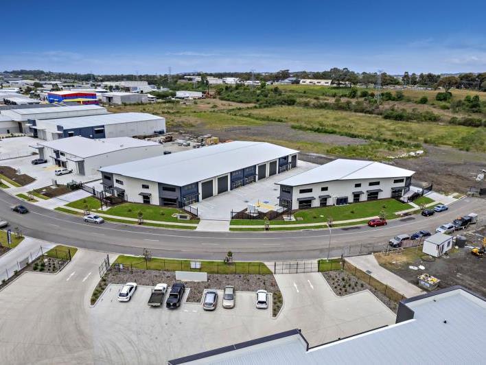 Click to view all images Unit 13/31 Riverside Drive Mayfield West NSW 2304 - Image 3