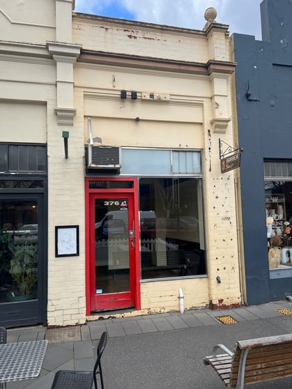 Click to view all images 376 Hargreaves Street Bendigo VIC 3550 - Image 2