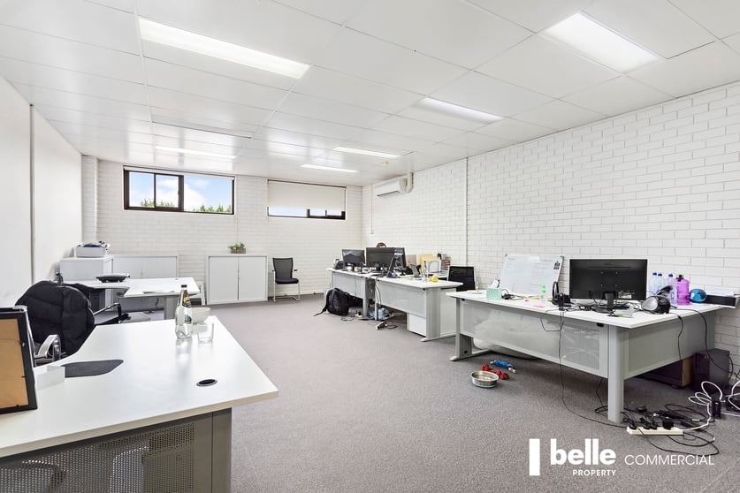 Click to view all images Suite 3/112a-114a Martin Street Brighton VIC 3186 - Image 3