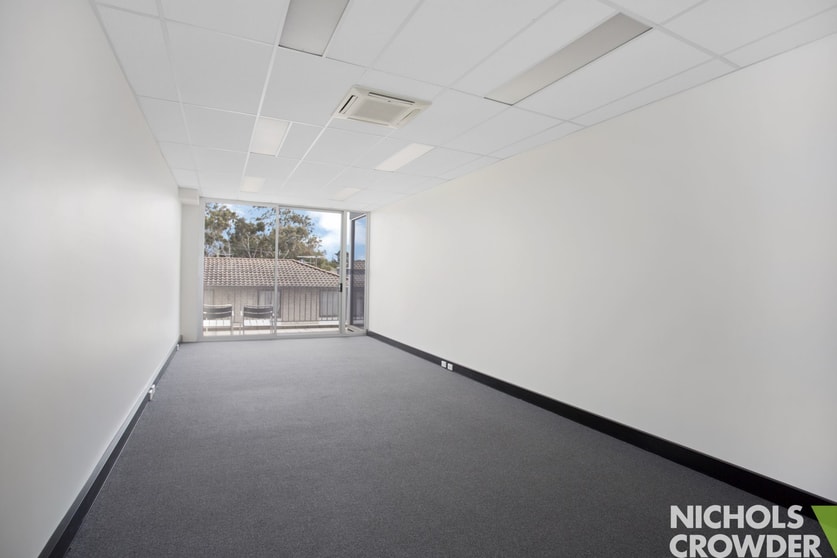 Click to view all images 11/1176 Nepean Highway Cheltenham VIC 3192 - Image 2