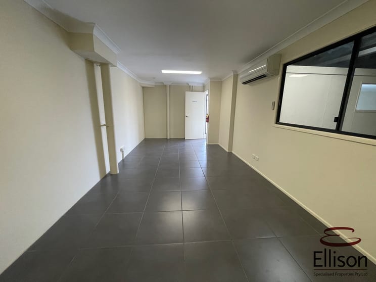 Click to view all images 10/37 Blanck Street Ormeau QLD 4208 - Image 3