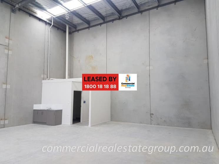 Click to view all images Tesmar Circuit Chirnside Park VIC 3116 - Image 2