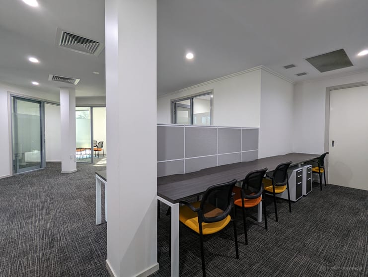 Click to view all images T2/102 Herries Street East Toowoomba QLD 4350 - Image 3