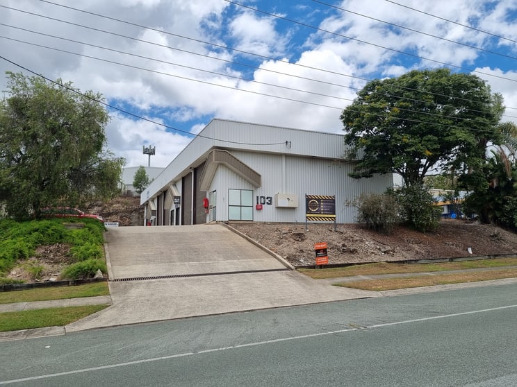 Click to view all images 4/103 Harburg Drive Beenleigh QLD 4207 - Image 1