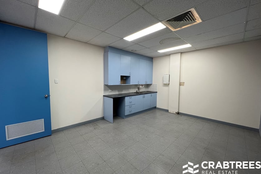 Click to view all images Office/17-19 Advantage Road Highett VIC 3190 - Image 2