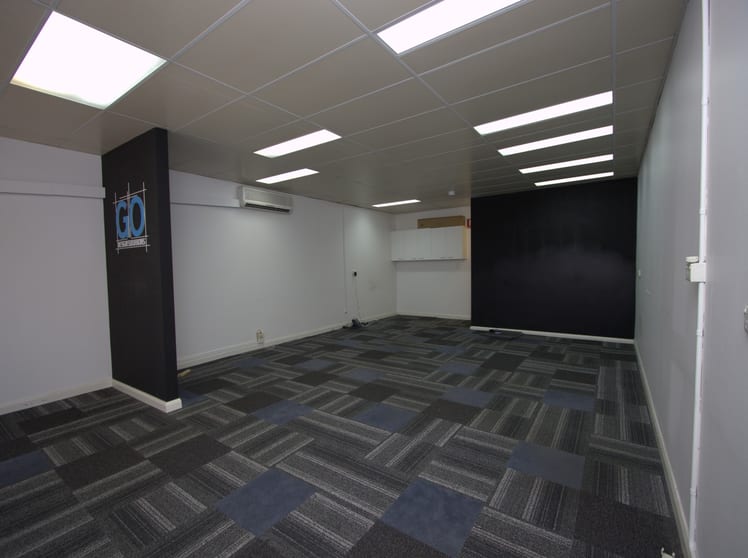 Click to view all images Shop 2/60-66 Penshurst Street Penshurst NSW 2222 - Image 3