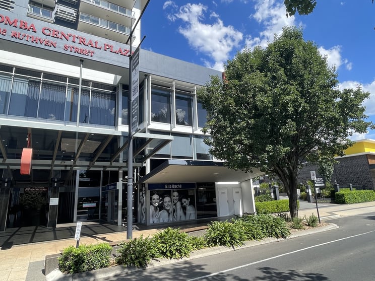Click to view all images 17A/532-542 Ruthven Street Toowoomba City QLD 4350 - Image 2