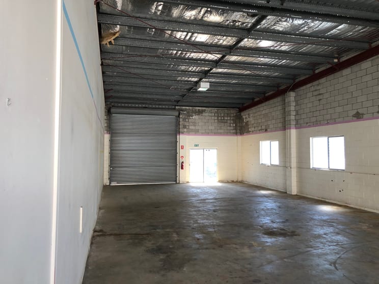 Click to view all images 9A/4 Lynne Street Caloundra West QLD 4551 - Image 3