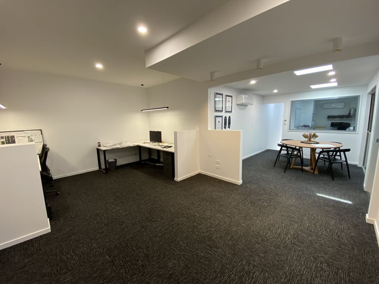 Click to view all images 4/21 Central Court Hillcrest QLD 4118 - Image 3
