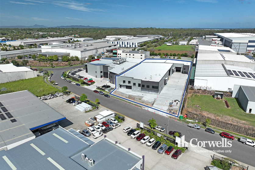 Click to view all images 4/20 Corymbia Place Parkinson QLD 4115 - Image 3