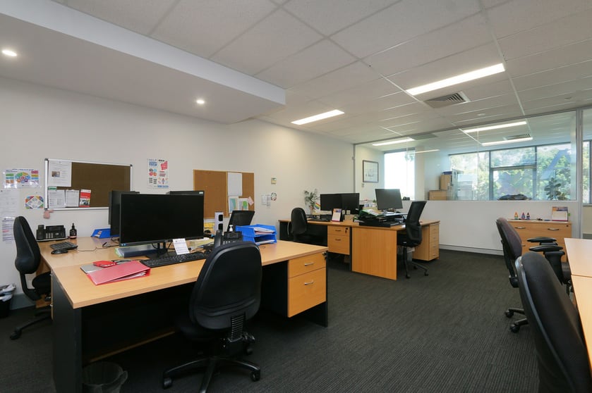 3/8 Welshpool Road East Victoria Park WA 6101 - Image 3