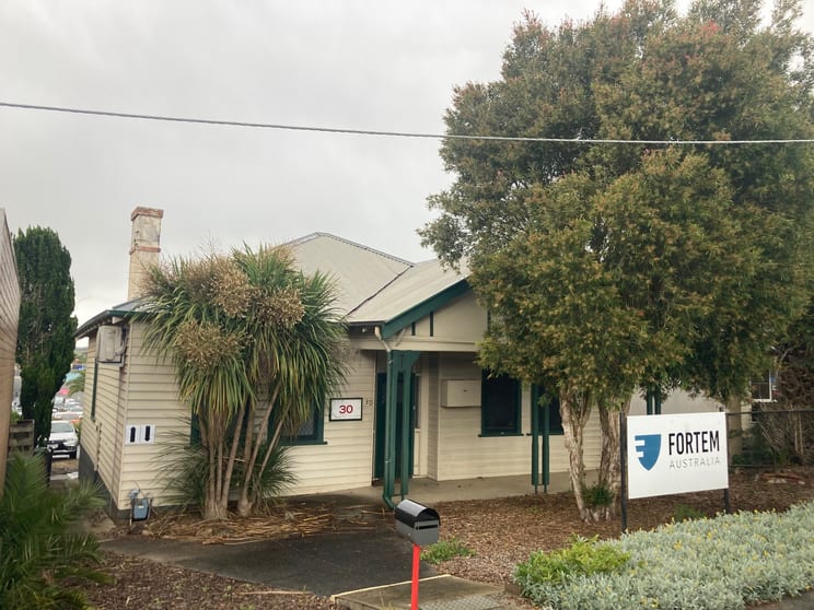 Click to view all images 30 Albert Street Warragul VIC 3820 - Image 1
