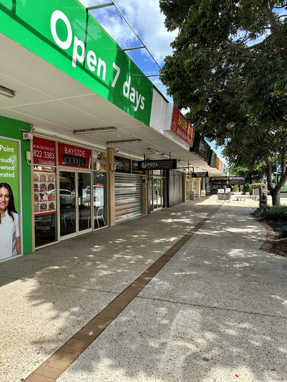 Click to view all images 386 Main Road Wellington Point QLD 4160 - Image 3