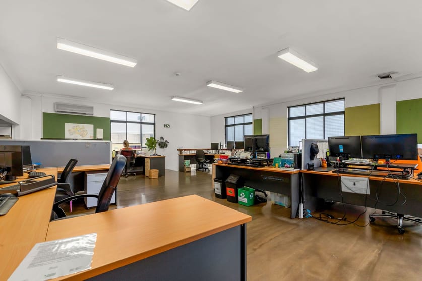 Click to view all images 7 LIGHT STREET Fortitude Valley QLD 4006 - Image 3