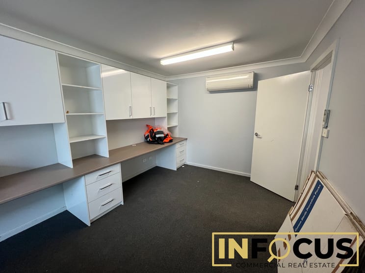 Click to view all images Penrith NSW 2750 - Image 3