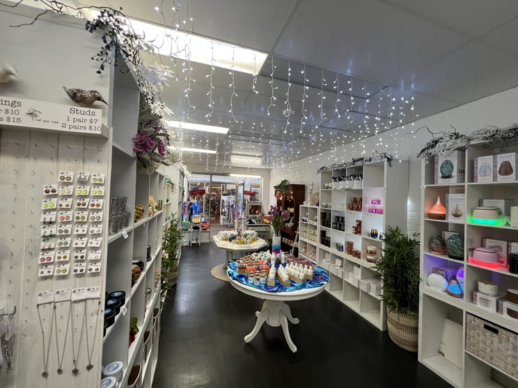 Click to view all images Shop 6/55 Prince Street, Fig Tree Lane Busselton WA 6280 - Image 3
