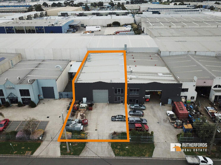 Click to view all images 37 Adrian Road Campbellfield VIC 3061 - Image 1