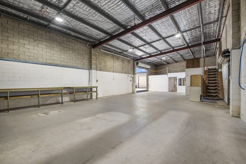 Click to view all images 4/38-40 Enterprise Street Kunda Park QLD 4556 - Image 3