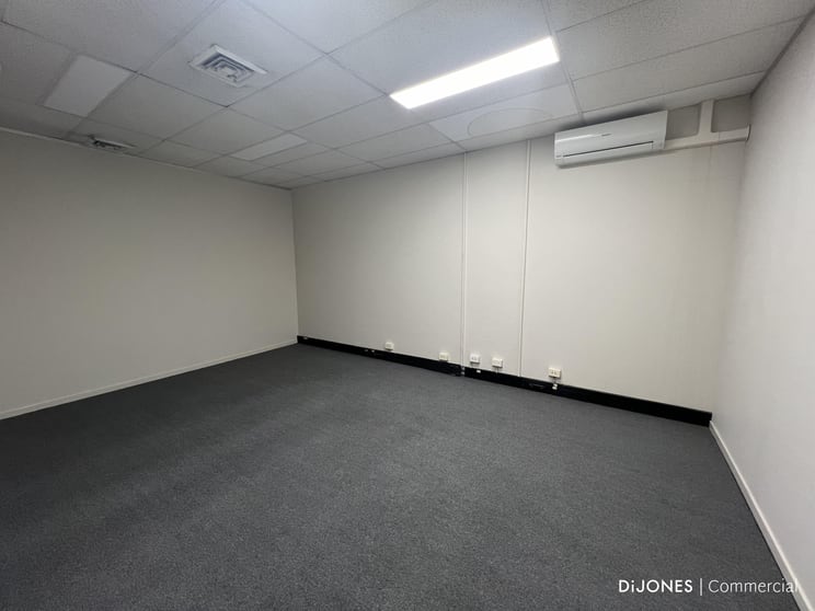 Click to view all images 3, 5 and 7/86 Pacific Hwy Wyong NSW 2259 - Image 3