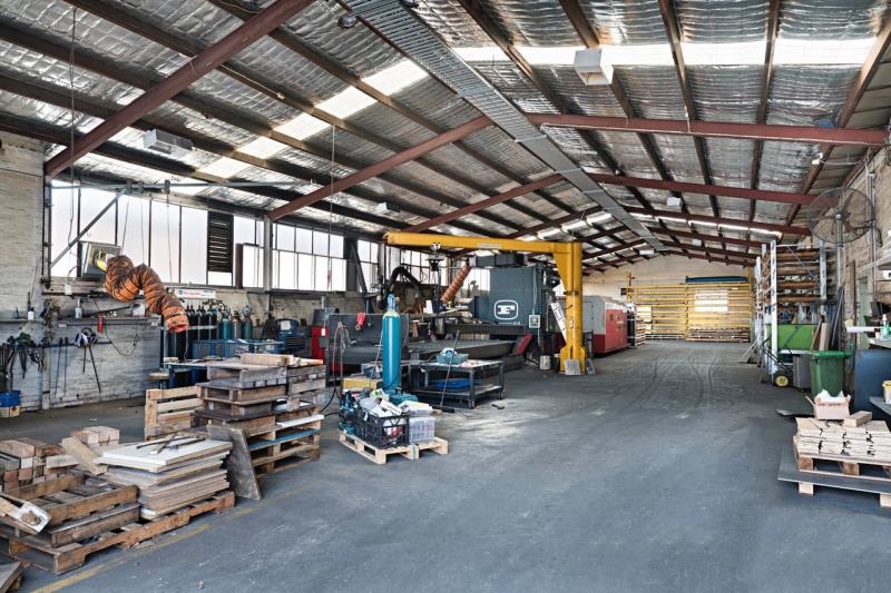 Click to view all images 49-51 Mologa Road Heidelberg West VIC 3081 - Image 2