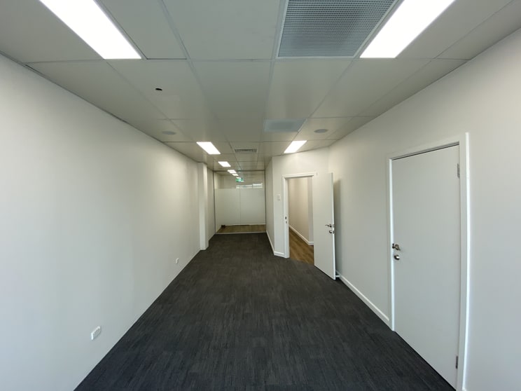 Click to view all images 19A/42-46 Wattle Road Brookvale NSW 2100 - Image 2