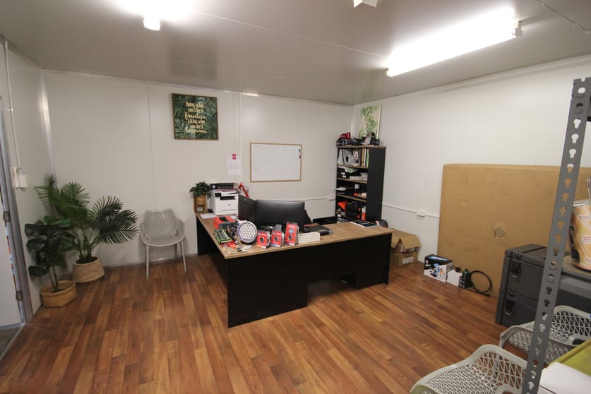 Click to view all images Unit 6, 5-9 Turnbull Street Garbutt QLD 4814 - Image 3