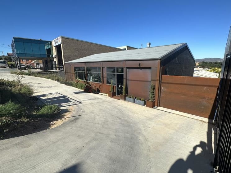 Click to view all images 177 Gilmore Road Queanbeyan NSW 2620 - Image 2