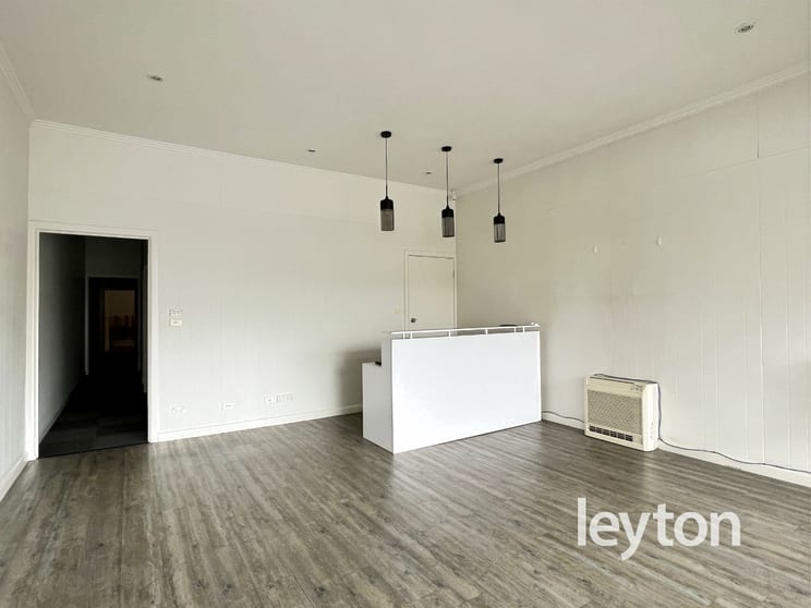 Click to view all images 539 Warrigal Road Ashwood VIC 3147 - Image 3