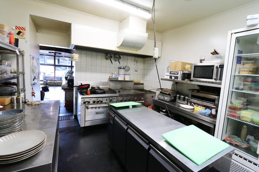 Click to view all images 114 Hobart Road Kings Meadows TAS 7249 - Image 3