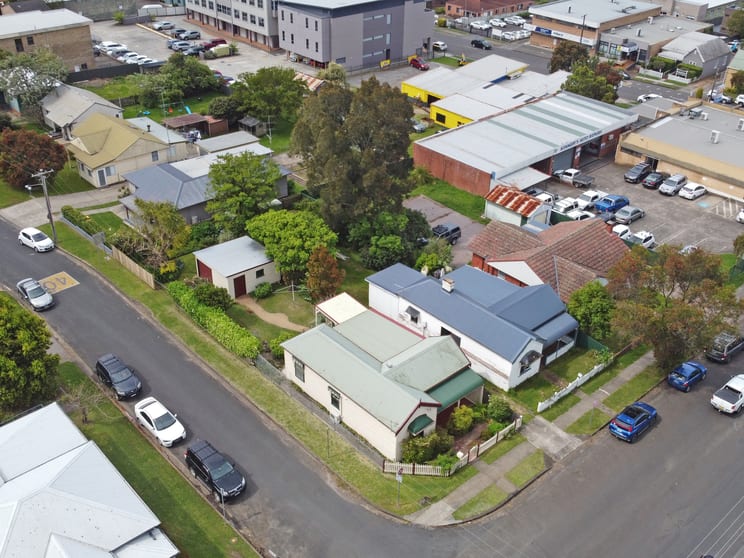 Click to view all images 59 Plunkett Street Nowra NSW 2541 - Image 2