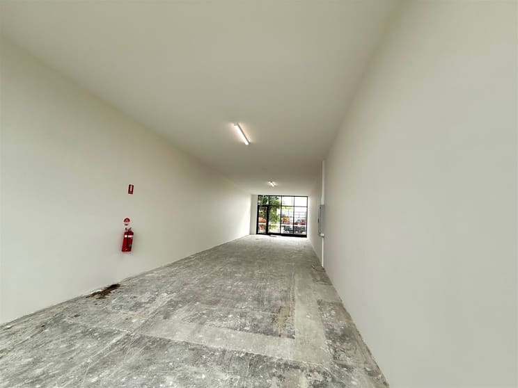 Click to view all images 6/2A Union Street Epping VIC 3076 - Image 3
