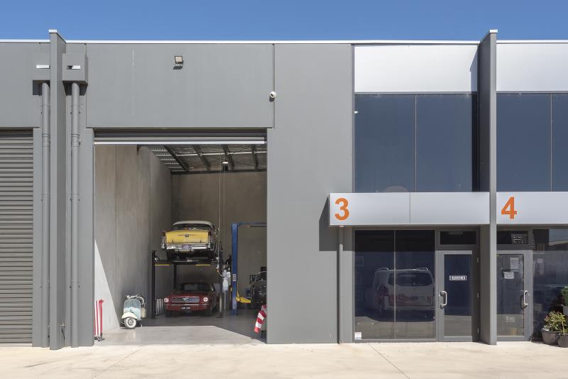 Click to view all images Unit 3, 65 Leather Street/Unit 3, 65 Leather Street Breakwater VIC 3219 - Image 3
