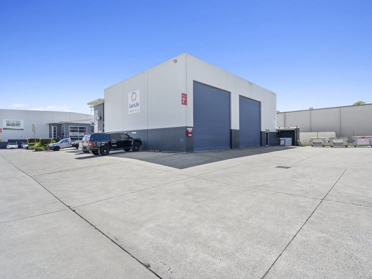 Click to view all images 7/93 Burnside Road Stapylton QLD 4207 - Image 3