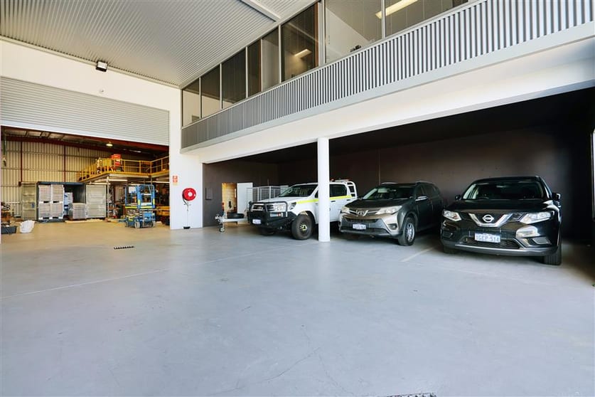 Click to view all images 64 Edward Street Osborne Park WA 6017 - Image 3