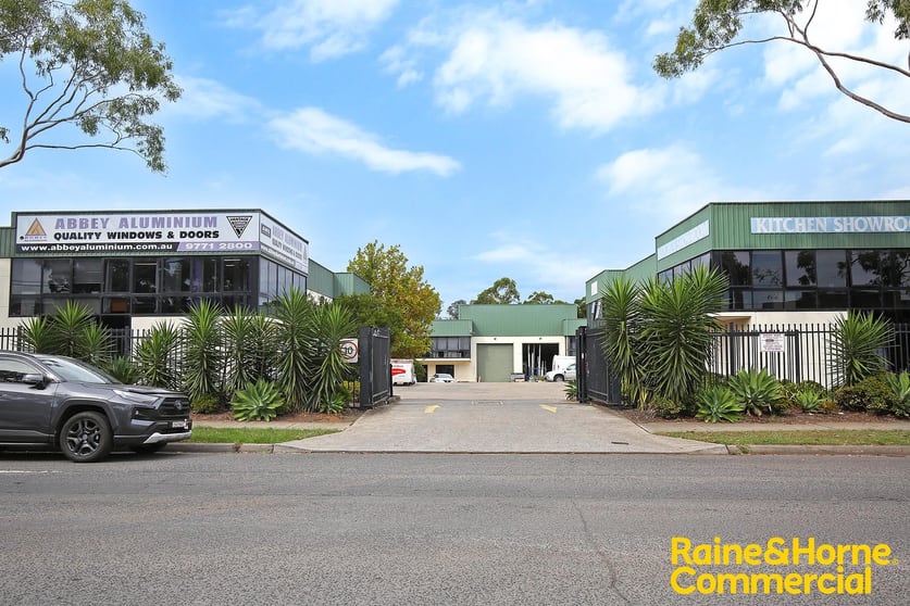 Click to view all images 244-254 Horsley Road Milperra NSW 2214 - Image 2