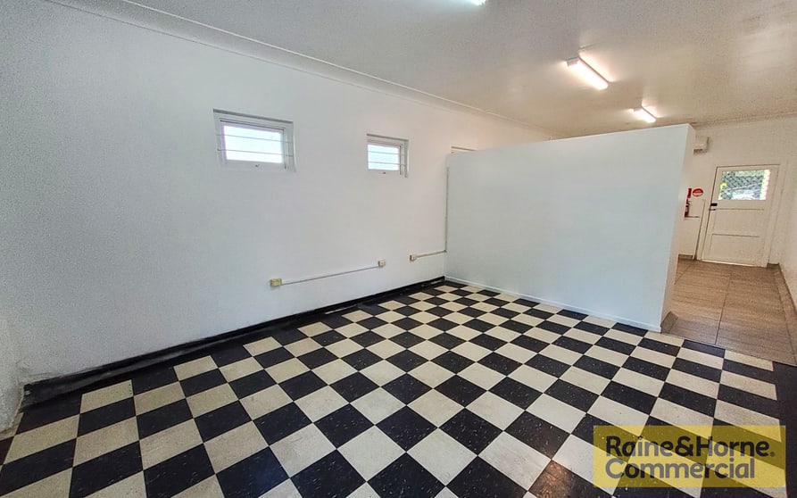 Click to view all images 1/14 Blackwood Street Mitchelton QLD 4053 - Image 2